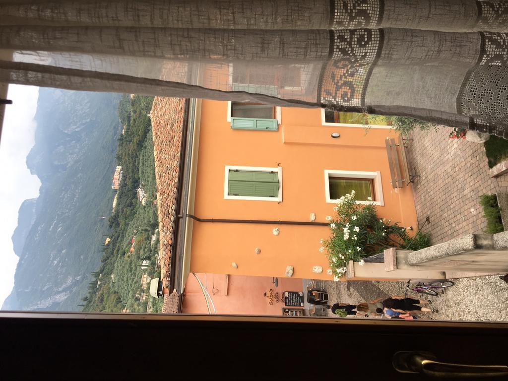 Casella'S Apartments มัลเชซิเน ภายนอก รูปภาพ